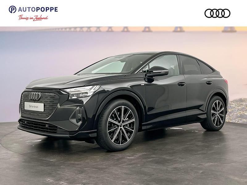 Suv Nieuw 2025 Audi Q4 Sportback e-tron Competition SUV | € 58.420 (Duur) - Afbeelding 1/4