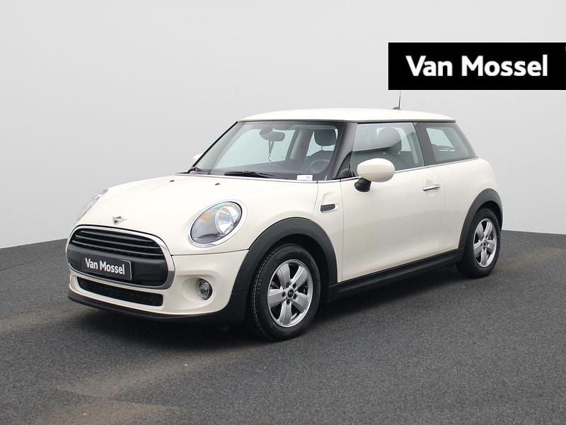 Wit Gebruikt 2020 Mini Cooper Hatchback | € 13.945 (Super prijs) - Afbeelding 1/3