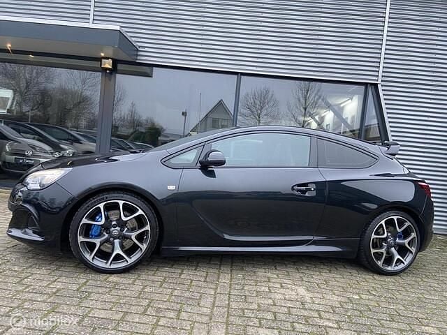 Occasion Opel Astra GTC OPC 280 PK (205 kW) 2016 Zwart (metallic) Hatchback