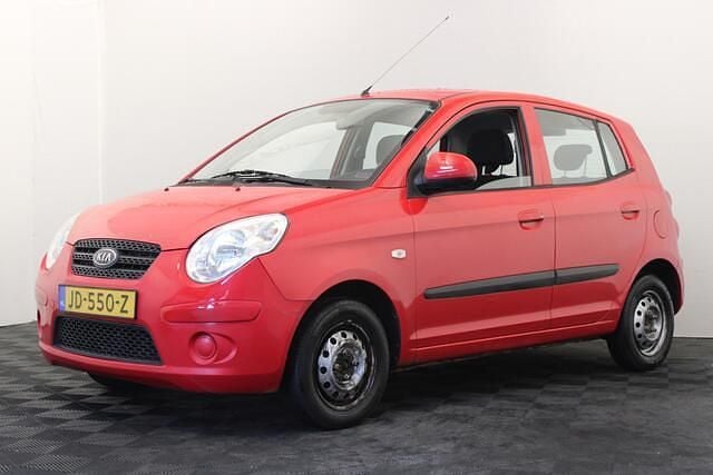 Rood Occasion 2010 Kia Picanto Hatchback | € 1.999 (Goede deal) - Afbeelding 1/4