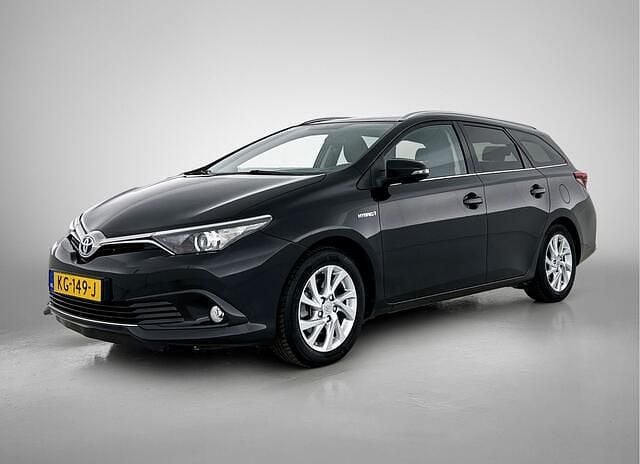 Zwart Gebruikt 2016 Toyota Auris Trend Hatchback | € 11.750 (Eerlijke prijs) - Afbeelding 1/3