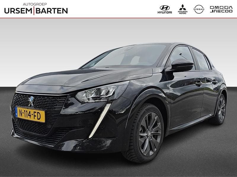 Zwart Gebruikt 2021 Peugeot e-208 Active Hatchback | € 13.930 (Goede deal) - Afbeelding 1/4
