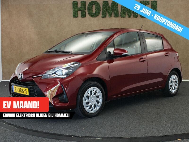 Rood Gebruikt 2017 Toyota Yaris Hatchback | € 11.645 (Eerlijke prijs) - Afbeelding 1/4