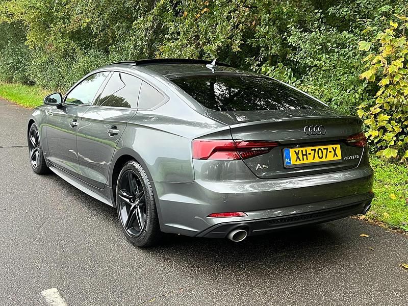 Occasion Audi A5 Sportback S-Line 191 PK (140 kW) 2019 Grijs Hatchback
