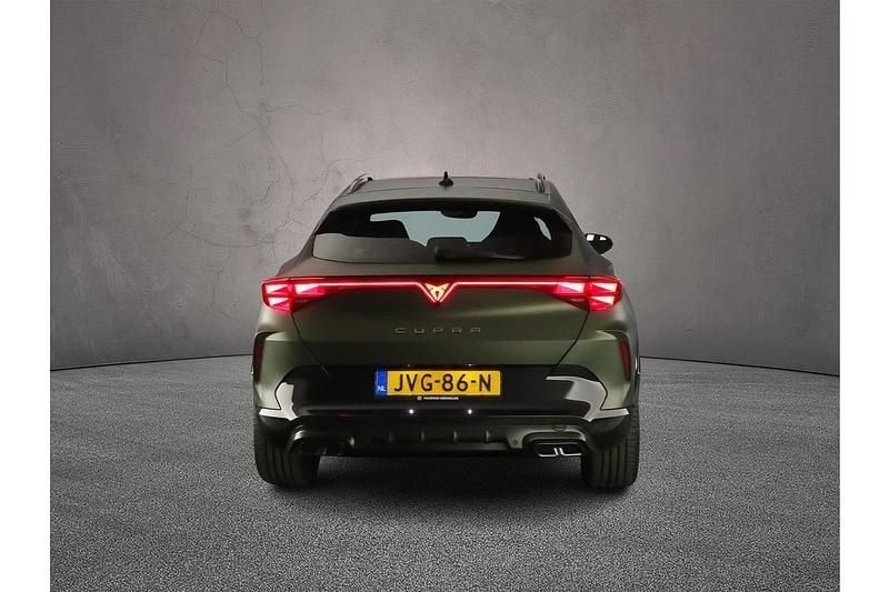 Nieuw Cupra Formentor VZ 2026 Manganese green matt SUV