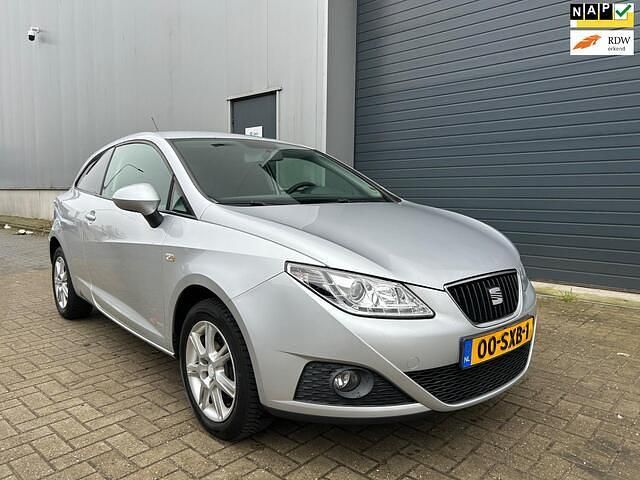 Grijs (metallic) Occasion 2012 Seat Ibiza SC Copa Hatchback | € 3.499 (Eerlijke prijs) - Afbeelding 1/4