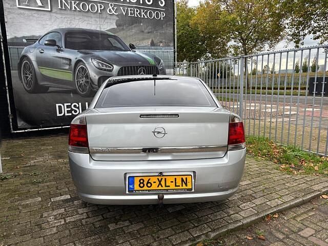Occasion Opel Vectra Business 140 PK (102 kW) 2007 Grijs Sedan