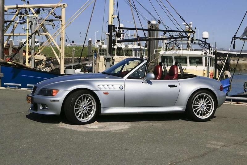 Zilver Gebruikt 1997 BMW Z3 Cabriolet | € 9.876 (Eerlijke prijs) - Afbeelding 1/4