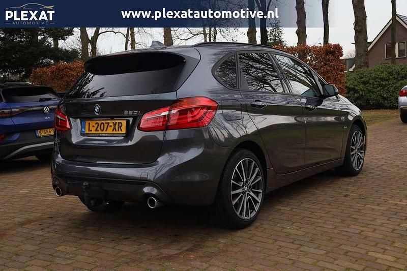 Occasion BMW 220 Active Tourer Executive 192 PK (141 kW) 2018 Grijs MPV