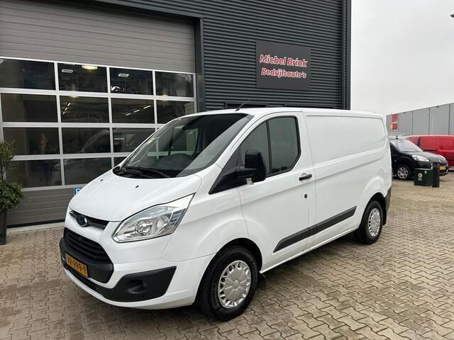 Wit Gebruikt 2015 Ford Transit Custom Trend Van | € 8.750 (Super prijs) - Afbeelding 1/4