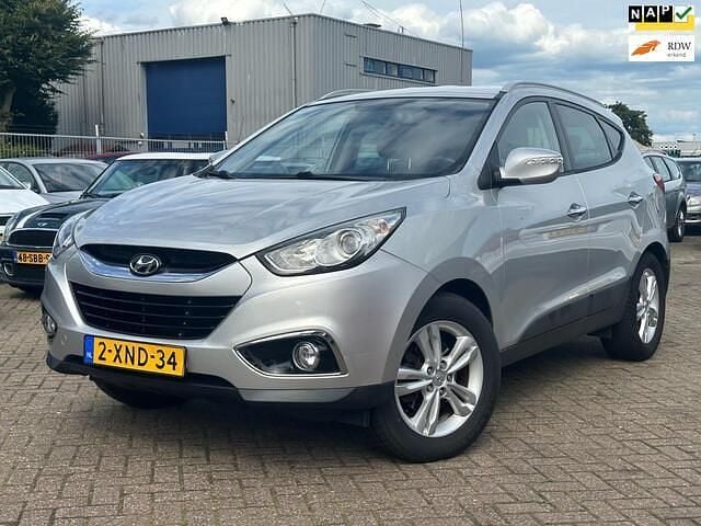 Grijs Gebruikt 2011 Hyundai ix35 Dynamiq SUV | € 6.450 (Goede deal) - Afbeelding 1/4