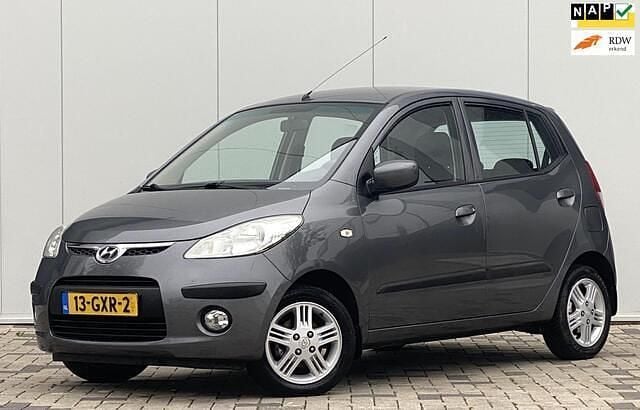 Grijs Gebruikt 2008 Hyundai i10 Hatchback | € 2.390 (Eerlijke prijs) - Afbeelding 1/4