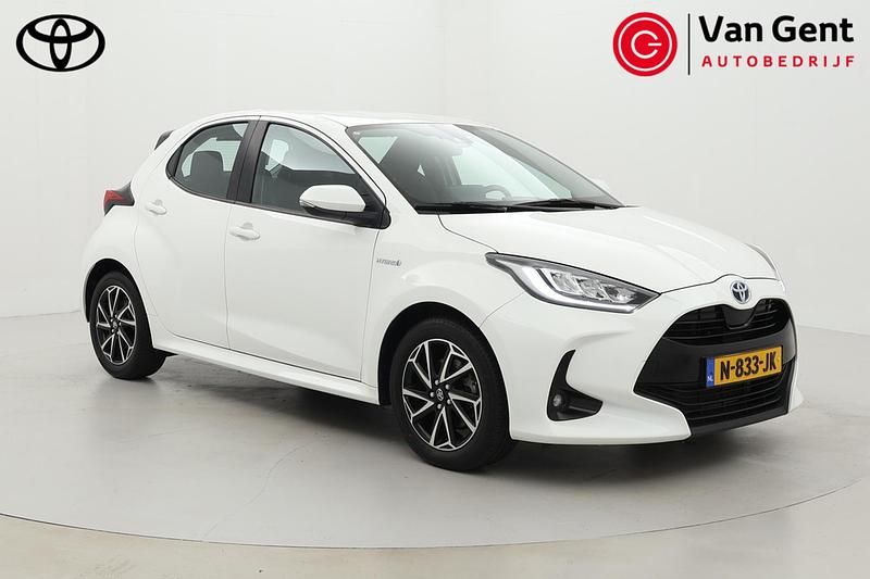 Occasion Toyota Yaris Hybrid 116 PK (85 kW) 2021 Wit Hatchback