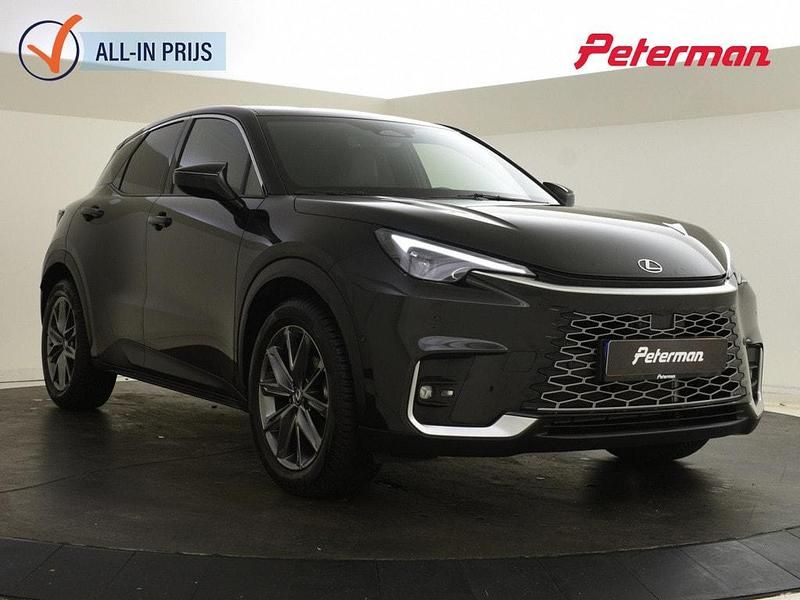 Occasion Lexus LBX 136 PK (100 kW) 2024 Zwart SUV