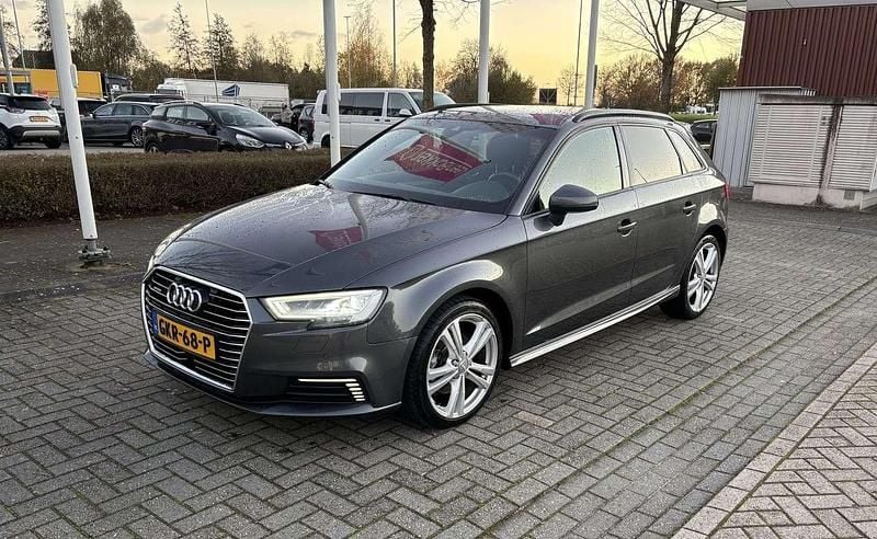 Occasion Audi A3 204 PK (150 kW) 2020 Grijs Sedan