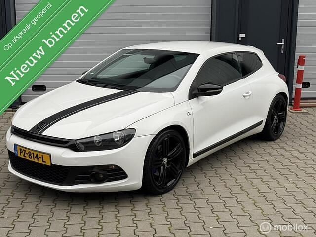 Wit Gebruikt 2008 VW Scirocco Highline Coupé | € 5.195 (Iets duurder) - Afbeelding 1/4