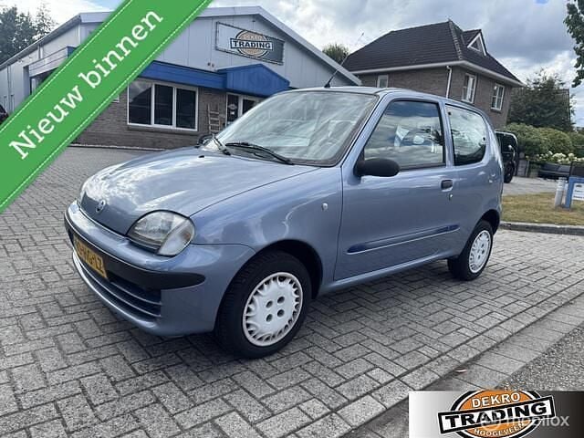 Blauw Gebruikt 2001 Fiat Seicento Hatchback | € 750 (Eerlijke prijs) - Afbeelding 1/4