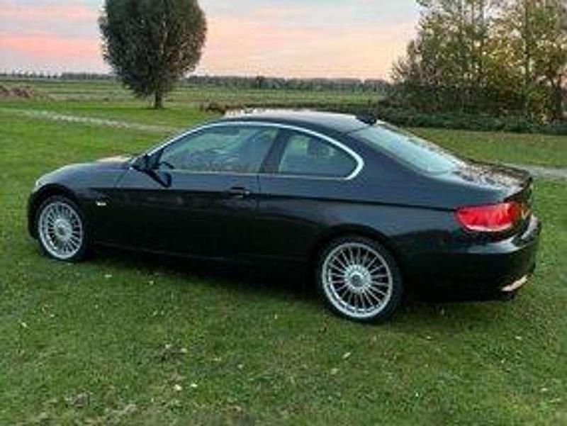 Occasion BMW 325 Executive 218 PK (160 kW) 2006 Zwart Coupé