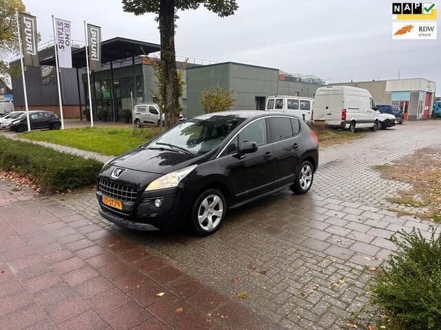 Zwart Occasion 2011 Peugeot 3008 MPV | € 4.999 - Afbeelding 1/4
