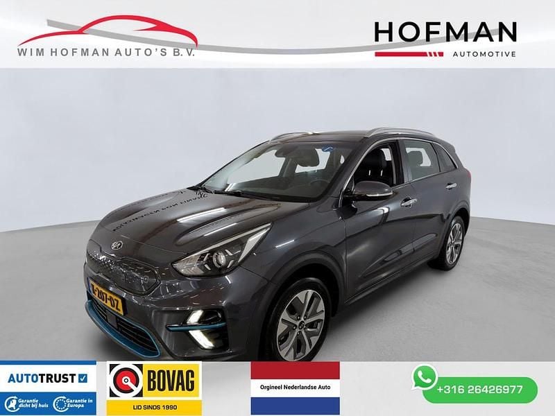 Grijs (metallic) Gebruikt 2020 Kia e-Niro SUV | € 16.950 (Super prijs) - Afbeelding 1/4