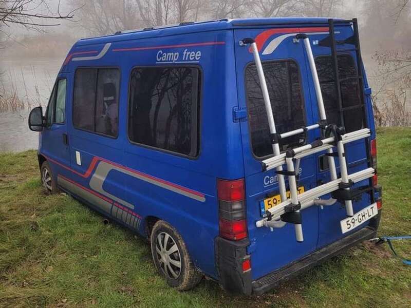Blauw Gebruikt 2001 Citroën Jumper MPV | € 2.000 - Afbeelding 1/4
