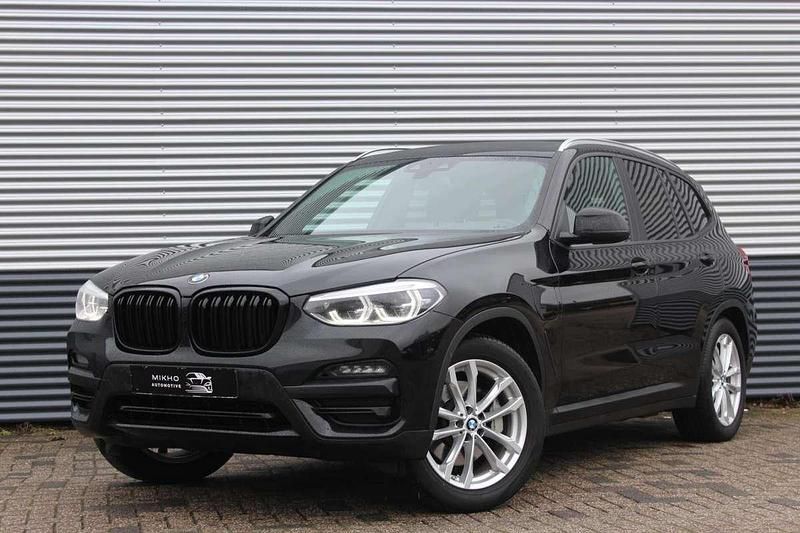 Zwart Occasion 2020 BMW X3 Comfort Edition SUV | € 30.450 (Super prijs) - Afbeelding 1/4