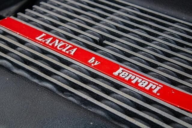 Occasion Lancia Thema 215 PK (158 kW) 1989 Grijs Sedan