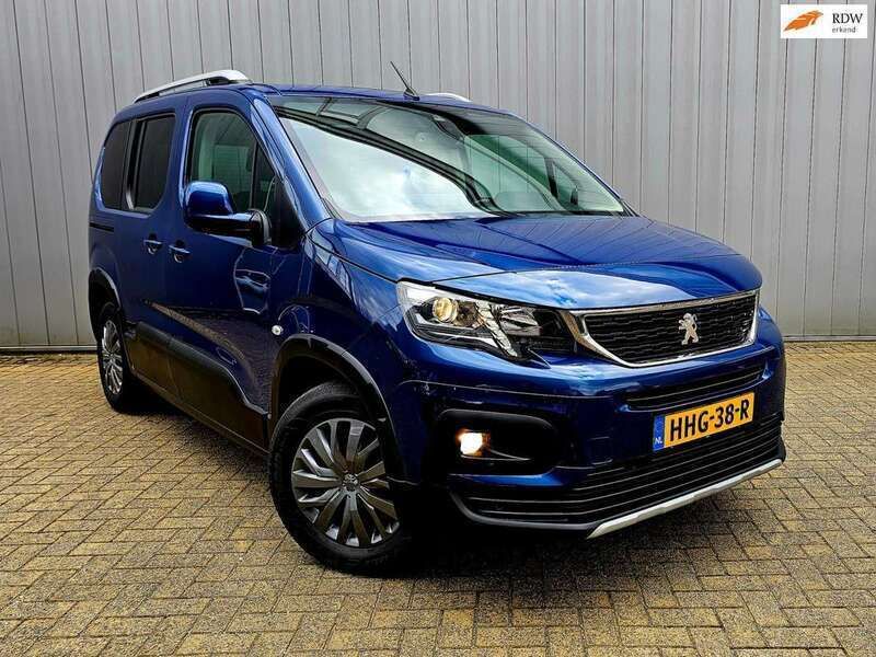 Blauw Gebruikt 2019 Peugeot Rifter Allure MPV | € 16.950 (Goede deal) - Afbeelding 1/4