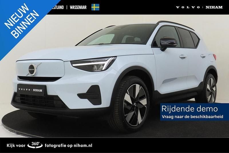 Blauw Occasion 2025 Volvo EX40 Business Edition SUV | € 42.950 (Super prijs) - Afbeelding 1/4