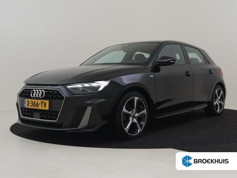 Zwart Occasion 2024 Audi A1 Sportback Hatchback | € 27.895 (Duur) - Afbeelding 1/4