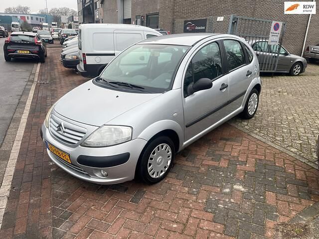 Grijs Occasion 2004 Citroën C3 Hatchback | € 999 (Goede deal) - Afbeelding 1/4