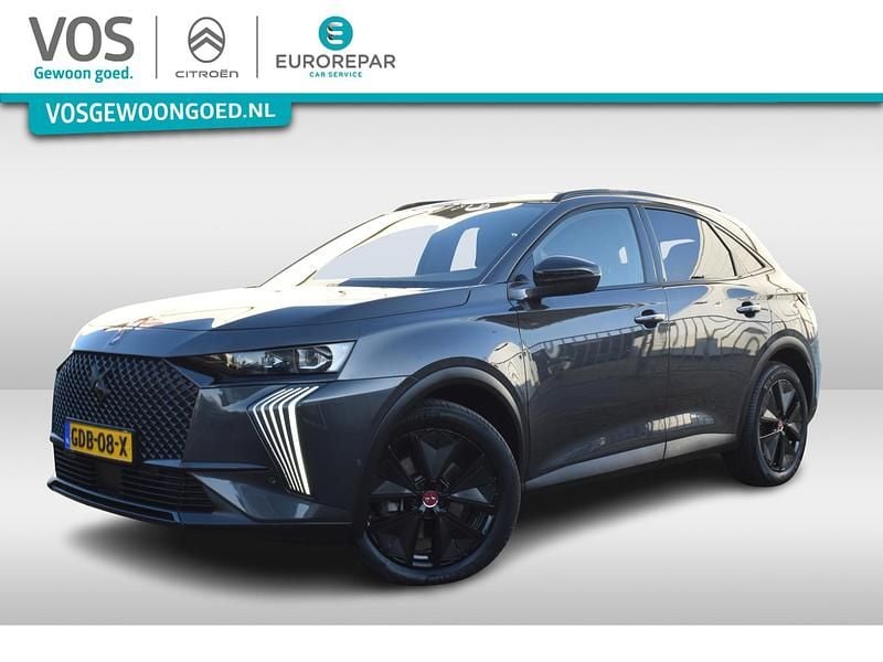 Grijs Gebruikt 2024 DS Automobiles DS7 Crossback Performance Line Plus SUV | € 37.800 (Goede deal) - Afbeelding 1/4