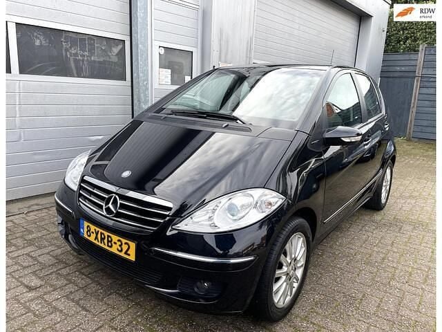 Zwart (metallic) Gebruikt 2007 Mercedes A200 Classic MPV | € 3.795 (Super prijs) - Afbeelding 1/4