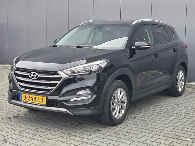 Zwart Occasion 2016 Hyundai Tucson SUV | € 12.400 (Goede deal) - Afbeelding 1/3