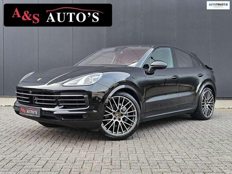 Zwart Gebruikt 2023 Porsche Cayenne Platinum Edition SUV | € 94.950 (Super prijs) - Afbeelding 1/4