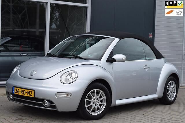 Grijs Gebruikt 2004 VW Beetle Highline Cabriolet | € 1.999 (Super prijs) - Afbeelding 1/4