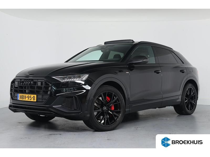 Zwart Gebruikt 2024 Audi Q8 Competition SUV | € 95.895 (Duur) - Afbeelding 1/4