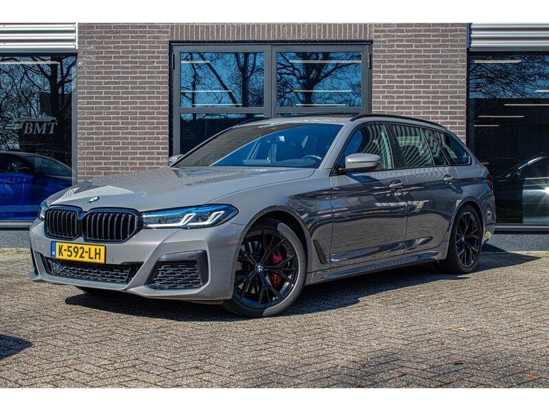 Occasion BMW 530 M Sport 263 PK (193 kW) 2021 Grijs, metallic lak Stationwagen