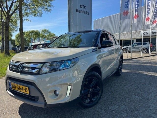 Bruin Gebruikt 2015 Suzuki Vitara SUV | € 17.495 (Iets duurder) - Afbeelding 1/4