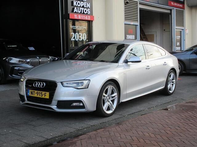 Grijs Gebruikt 2013 Audi A5 Sportback S-Line Hatchback | € 10.950 - Afbeelding 1/4