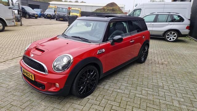 Occasion Mini Cooper Clubman 184 PK (135 kW) 2011 Rood Stationwagen