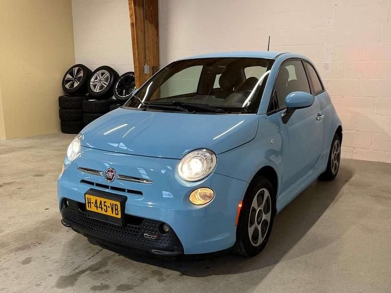 Blauw Occasion 2017 Fiat 500e Hatchback | € 7.995 (Goede deal) - Afbeelding 1/4