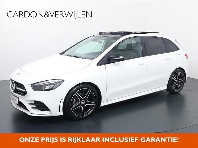 Wit Gebruikt 2020 Mercedes B200 Business MPV | € 27.840 (Eerlijke prijs) - Afbeelding 1/4
