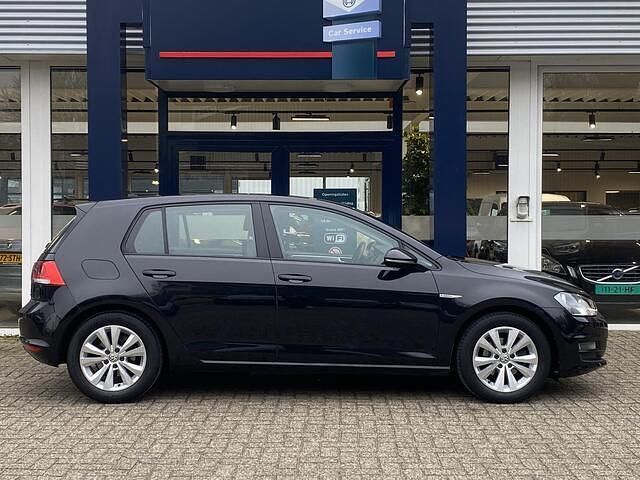 Occasion VW Golf VII Comfortline 116 PK (85 kW) 2017 Zwart Hatchback