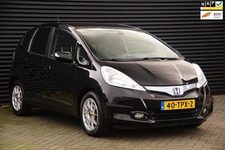 Zwart Gebruikt 2012 Honda Jazz Hybrid Hatchback | € 6.450 (Eerlijke prijs) - Afbeelding 1/4