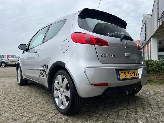 Occasion Mitsubishi Colt 109 PK (80 kW) 2007 Grijs Hatchback