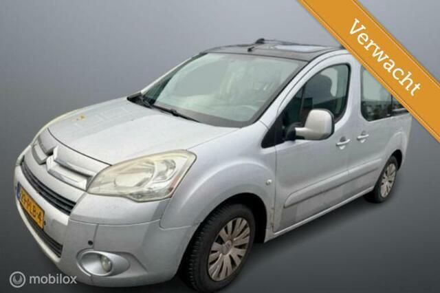 Grijs Gebruikt 2011 Citroën Berlingo MPV | € 4.250 (Eerlijke prijs) - Afbeelding 1/4