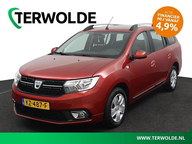 Rood Occasion 2017 Dacia Logan MCV Lauréate MPV | € 8.945 (Eerlijke prijs) - Afbeelding 1/4