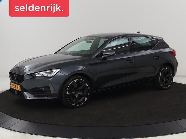 Grijs Gebruikt 2021 Cupra Leon VZ Hatchback | € 23.900 (Goede deal) - Afbeelding 1/4