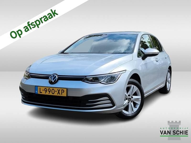 Grijs Gebruikt 2021 VW Golf VIII Life Hatchback | € 17.400 (Eerlijke prijs) - Afbeelding 1/4